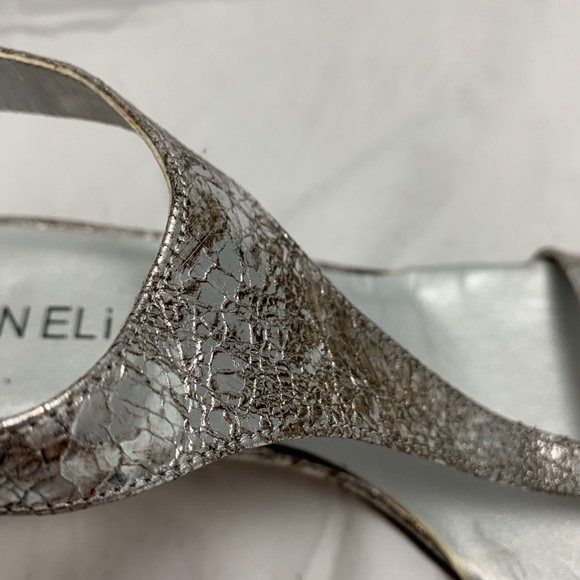 NOS Vaneli 11 distressed silver leather sandals - Picture 5 of 8